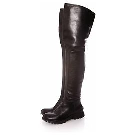 Prada, botas longas de couro preto. Preto