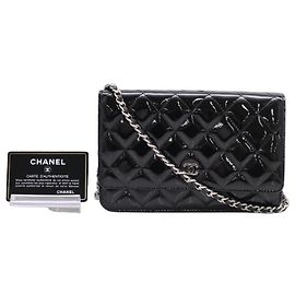 Cartera Chanel Wallet on Chain de cordero acolchado Small Negro