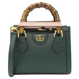 Sac à main Gucci Diana en cuir vert Vert