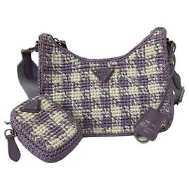 Prada Re-Edition 2005 Raffia-Tasche Karo-Muster Weiß Lila