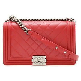 Bolsa de ombro Chanel Boy em pele de cordeiro Rosa Fuschia