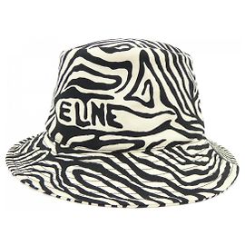 Céline Celine 2AUV1979S Hat Black Beige