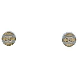 Boucles d'oreilles Chanel Gold CC plaqué or, résine et strass à rayures, fermoir poussoir Autre