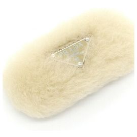 Clip per capelli in shearling beige Prada Beige