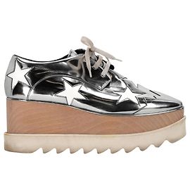 Stella Mc Cartney Chaussures Oxford à plateforme Elyse de Stella McCartney en similicuir argent métallisé Argenté Métallisé