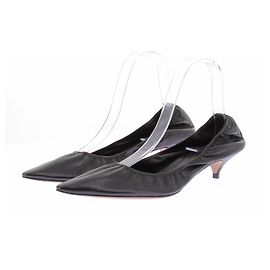 Escarpins en cuir noirs The Row Taille 40 Noir
