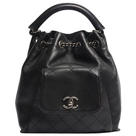 Chanel Schwarzer Rucksack 2016 mit Diamantsteppung Schwarz