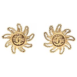 Orecchini a clip Chanel Coco Mark Sun Motif D'oro
