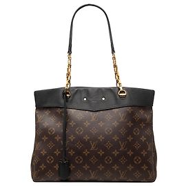 Louis Vuitton Brown Monogram Pallas Shopper Marrom