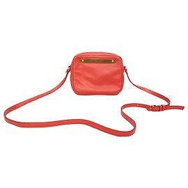 Marc by Marc Jacobs Logo Plaque Shoulder Bag in Orange Leather Orange Coral