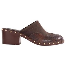 Vanessa Bruno Brown clogs Brown