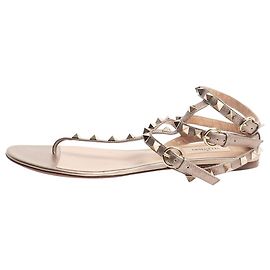 Valentino Gold rockstud sandals - size EU 40 (UK 7) Golden