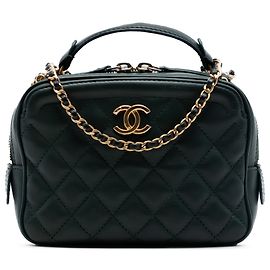 Vanity Case Chanel Green Small CC Quilted Calfskin Top Handle with Chain Vert Vert foncé