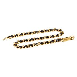 Cinturón de cadena con placa de logotipo Chanel Negro Dorado