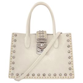 Bolsa 2-Way com tachas Miu Miu Branco