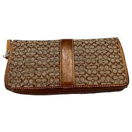 Cartera Coach Tabby Beige larga Beige
