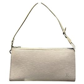 Bolsa Louis Vuitton Epi Pochette Accessoires Outro