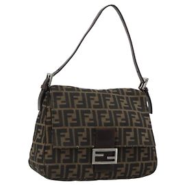 FENDI Zucca Canvas Mamma Baguette Shoulder Bag Black Brown Auth 179939A Marron Noir