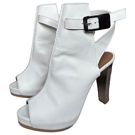 Hermès White Leather Ankle Strap Peep Toe Sandals White