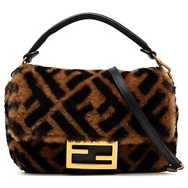 Borsa a tracolla Fendi Brown Mini Zucca Shearling Chain Baguette Marrone