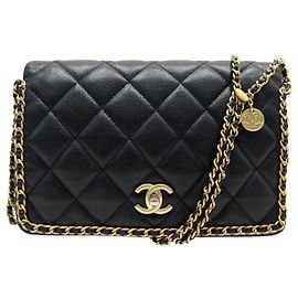 BORSA CHANEL CHAIN AROUND RABAT AS3468 PELLE CAVIAR MATELASSÉ NERO Nero
