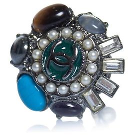 Chanel, multicoloured clip earring Multiple colors