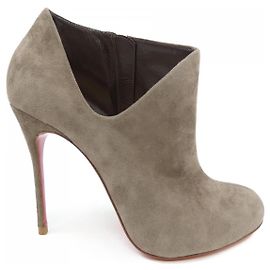 Botas Christian Louboutin Castaño