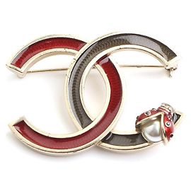 Chanel Spilla Ladybug con logo CC Multicolore