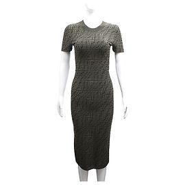 Fendi Juka Strickkleid mit kurzen Ärmeln FF Braun