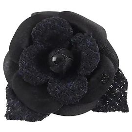 Chanel Broche marinho Azul marinho