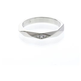 Boucheron Faceted Platinum Band Ring Silber