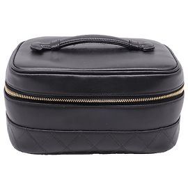 Beauty case Chanel Quilted Accent in pelle di agnello nero Nero