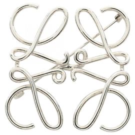 Broche Anagrama Loewe Prateado Aço Prata