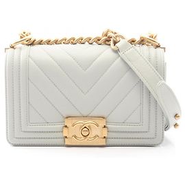Borsa a tracolla Chanel Boy Small blu Blu