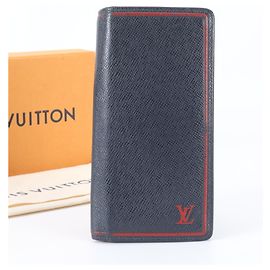 Louis Vuitton Taiga Portefeuille Brazza Long Wallet Azul marino