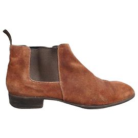 Prada Bottines Chelsea en Daim Marron Marron