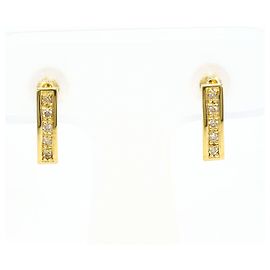 Autre Marque 18K Yellow Gold Diamond Stud Earrings Golden
