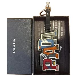 Chaveiro de couro Prada Lettering multicolorido Preto Multicor