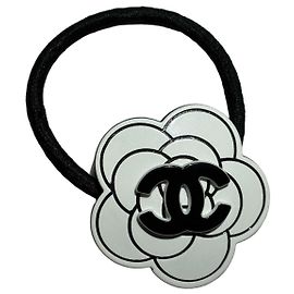Chanel Elastico per capelli Camelia Nero Bianco