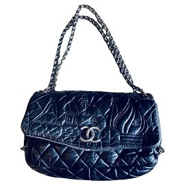 Chanel Paris-Moscou bolsa de aba em couro preto acolchoado Preto