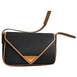 Borsa a tracolla vintage Yves Saint Laurent in pelle nera Marrone Nero