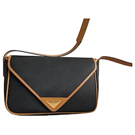 Sac bandoulière vintage Yves Saint Laurent en cuir noir Marron Noir