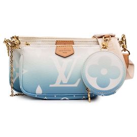 Louis Vuitton Blue Monogram Giant By The Pool Multi Pochette Accessoires Blu Blu chiaro