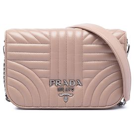 Prada Marron Mini Soft Calf Impunture Diagramme Crossbody Marron Chair