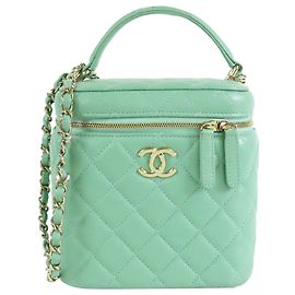 Maleta Vanity Chanel Green Small CC Caviar com Alça e Corrente Verde Verde claro