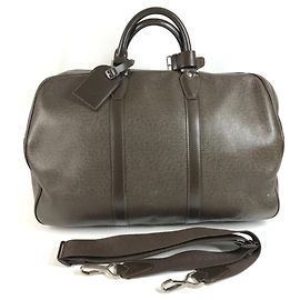 Bolsa de Viagem Louis Vuitton Taiga Kendall PM Marrom