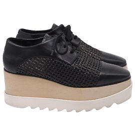 Stella Mc Cartney Stella McCartney Canyon Wicker Elyse Platform Brogues aus schwarzem Kunstleder Schwarz