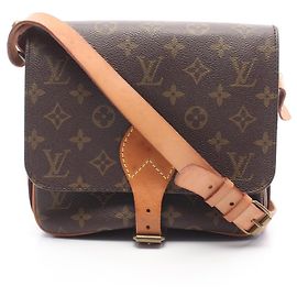 Bolsa de Ombro Louis Vuitton Monogram Cartouchiere MM Marrom Monograma