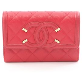 Cartera de doble pliegue Chanel CC Filigree Matelassé Roja