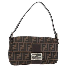 FENDI Zucca Canvas Mamma Baguette Shoulder Bag Black Brown Auth 178872SAM Marron Noir
